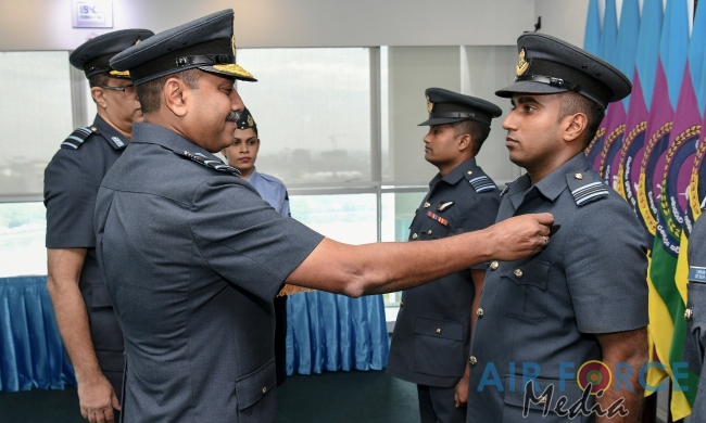 Awarding of Qualification Insignia and Certificates of Commendations