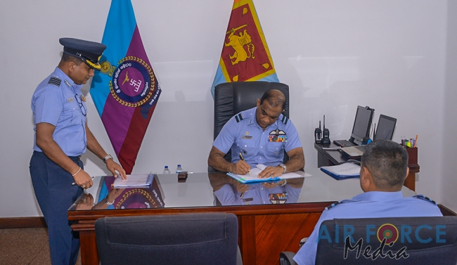 CHANGE OF COMMAND OF THE SLAF BASE ANURADHAPURA
