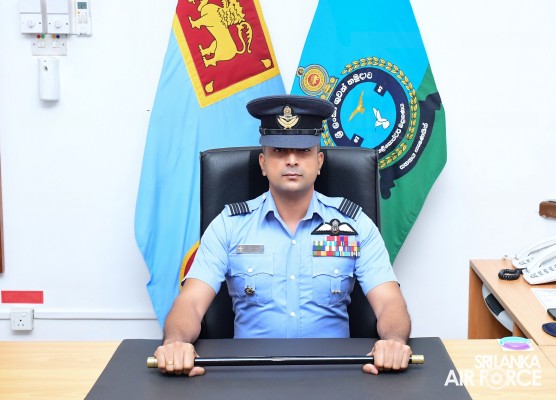 CHANGE OF COMMAND AT NO. 7 HELICOPTER SQUADRON SLAF BASE
HINGURAKGODA