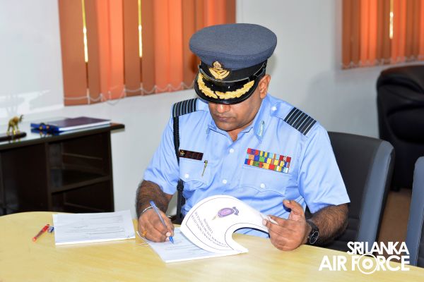 CHANGE OF COMMAND AT SLAF STATION AMPARA