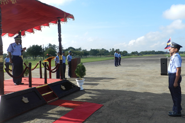 ගුවන් හමුදා වවුනියාව කදවුරේ නව අණදෙන නිලධාරී එයාර් කොමඩෝර් පී.ඩී.කේ.ටී ජයසිංහ