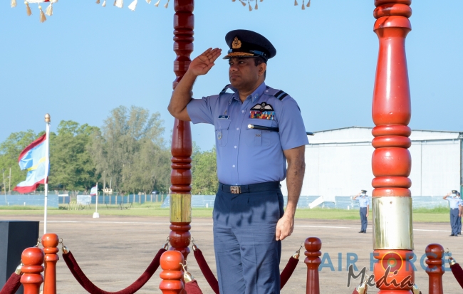 CHANGE OF COMMAND OF SLAF BASE VAVUNIYA