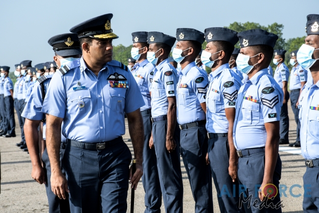CHANGE OF COMMAND OF SLAF BASE VAVUNIYA