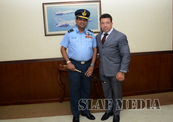 Czech Ambassador Calls on the Commander of the Air Force