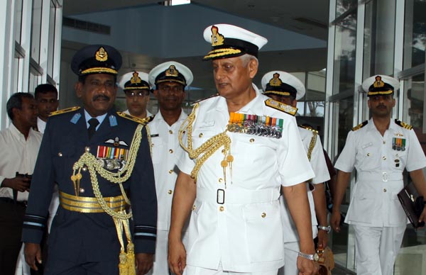 Chief of the Indian Naval Staff calls on Air Force Head Quarters. Chief of the Indian Naval Staff calls on Air Force Head Quarters.