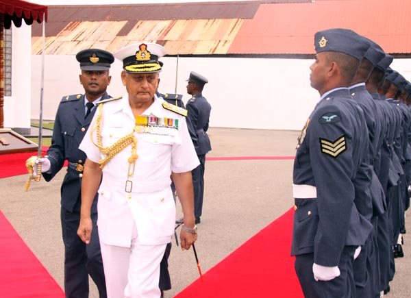 Chief of the Indian Naval Staff calls on Air Force Head Quarters. Chief of the Indian Naval Staff calls on Air Force Head Quarters.