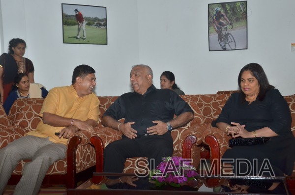 CHILDREN'S PARTY SLAF COLOMBO