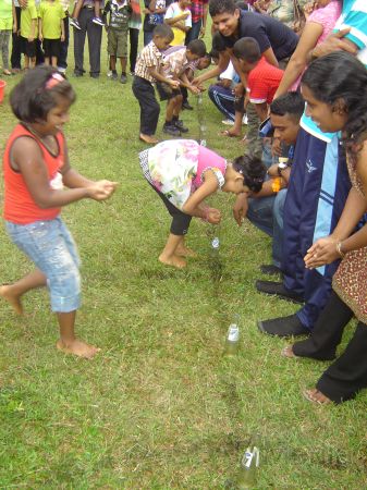 කටුකුරුන්ද ගුවන් හමුදා කඳවුර වාර්ෂික සුහද හමුවක් සහ ළමා සාදයක් පවත්වයි...
