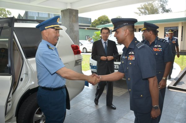 Gen XI Qi Liang visits Trincomalee