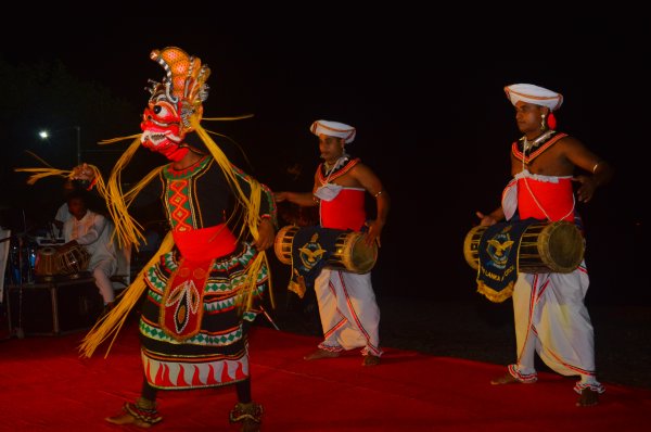 Gen XI Qi Liang visits Trincomalee