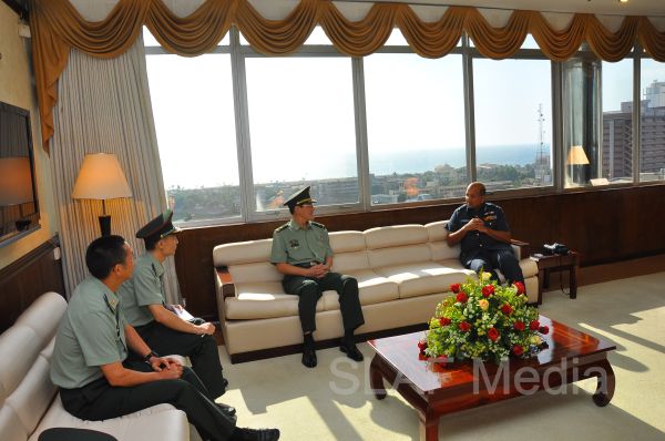 Major General Zhang Long calls on The Commander of The Air Force