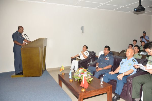 Gen Xu Qi Liang visits sacred Sri Dalada Maligawa and SLAF Base Katunayeka