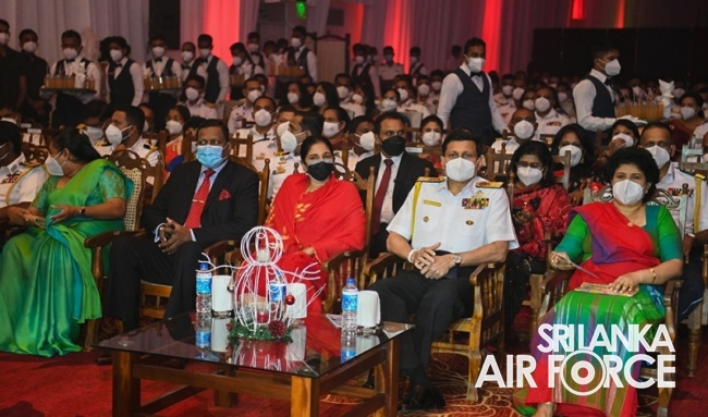 SLAF SPREADS THE JOY OF THE SEASON WITH “CHRISTMAS IN THE ARCTIC”