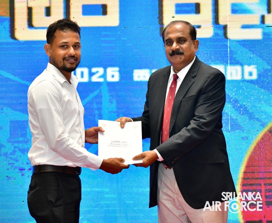 160 NEW RECRUITS JOIN THE SRI LANKA AIR FORCE CIVIL SERVICE