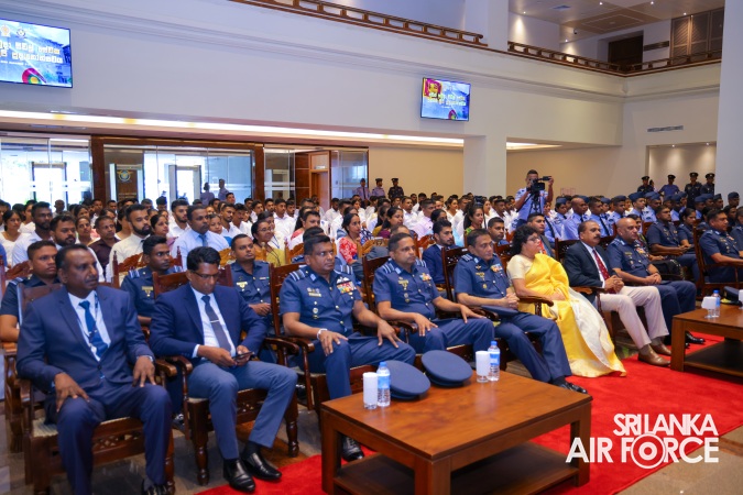 160 NEW RECRUITS JOIN THE SRI LANKA AIR FORCE CIVIL SERVICE