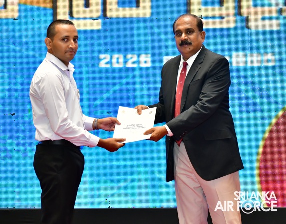 160 NEW RECRUITS JOIN THE SRI LANKA AIR FORCE CIVIL SERVICE