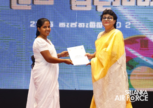 160 NEW RECRUITS JOIN THE SRI LANKA AIR FORCE CIVIL SERVICE