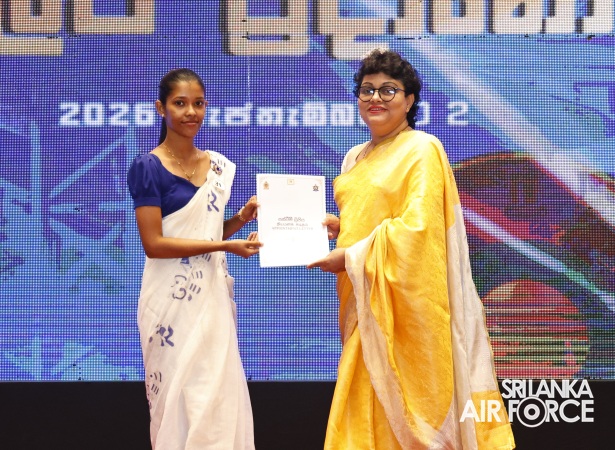 160 NEW RECRUITS JOIN THE SRI LANKA AIR FORCE CIVIL SERVICE