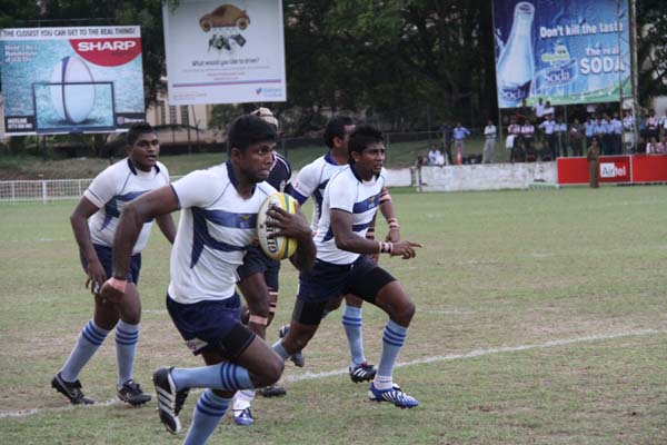 කැල්ටෙක්ස් ක්ලිෆර්ඞ් කුසලාන රග්බි තරඟාවලියේ පළමු ජය ගුවන් හමුදාවට. කැල්ටෙක්ස් ක්ලිෆර්ඞ් කුසලාන රග්බි තරඟාවලියේ පළමු ජය ගුවන් හමුදාවට.
