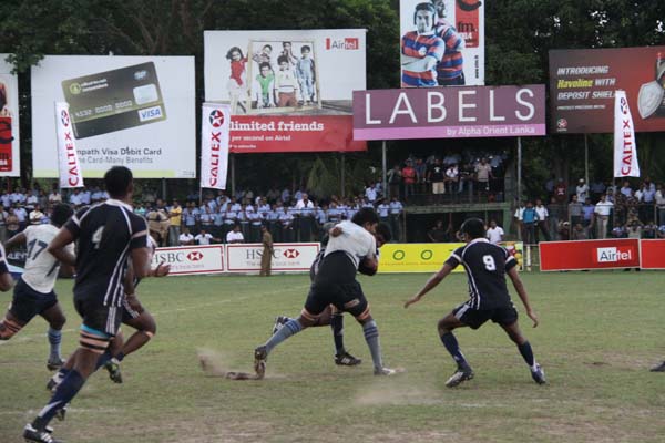 කැල්ටෙක්ස් ක්ලිෆර්ඞ් කුසලාන රග්බි තරඟාවලියේ පළමු ජය ගුවන් හමුදාවට. කැල්ටෙක්ස් ක්ලිෆර්ඞ් කුසලාන රග්බි තරඟාවලියේ පළමු ජය ගුවන් හමුදාවට.