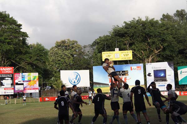 කැල්ටෙක්ස් ක්ලිෆර්ඞ් කුසලාන රග්බි තරඟාවලියේ පළමු ජය ගුවන් හමුදාවට. කැල්ටෙක්ස් ක්ලිෆර්ඞ් කුසලාන රග්බි තරඟාවලියේ පළමු ජය ගුවන් හමුදාවට.