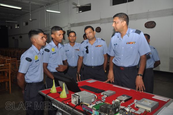 Closing Address Ceremony Of No.149 Computer Technician Basic
Trade Training Course