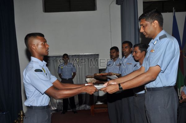 Closing Address Ceremony of Computer Technician Basic & Clerk GD Advanced course