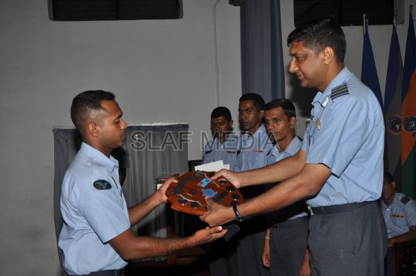 Closing Address Ceremony of Computer Technician Basic & Clerk GD Advanced course