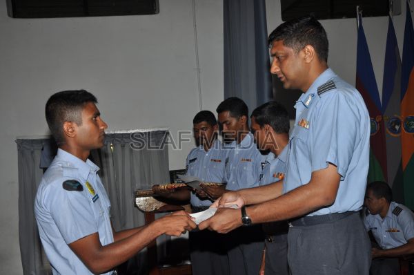 Closing Address Ceremony of Computer Technician Basic & Clerk GD Advanced course