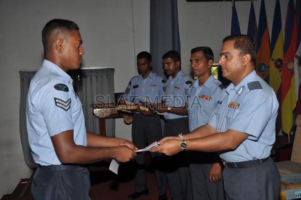 Closing Address Ceremony of Computer Technician Basic & Clerk GD Advanced course