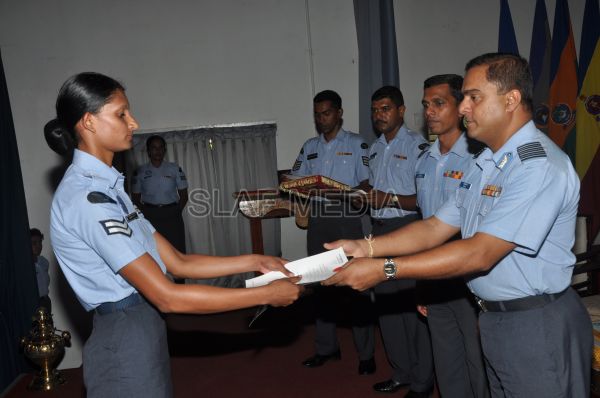 Closing Address Ceremony of Computer Technician Basic & Clerk GD Advanced course