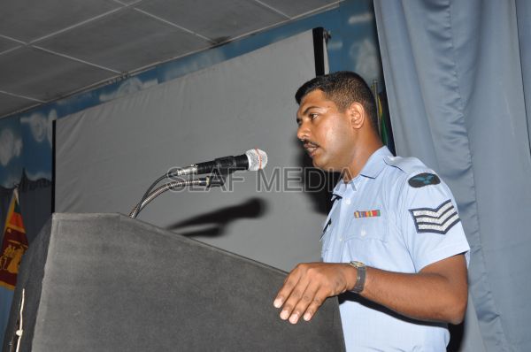 Closing Address Ceremony of Computer Technician Basic & Clerk GD Advanced course