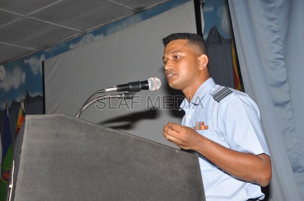 Closing Address Ceremony of Computer Technician Basic & Clerk GD Advanced course