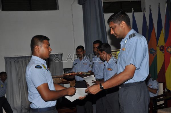 Closing Address Ceremony of Computer Technician Basic & Clerk GD Advanced course