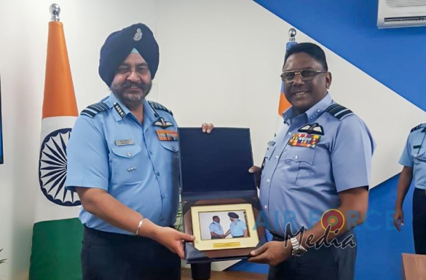 Commander attends Aero India 2019
