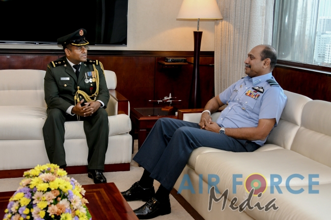 Defence Attaché for the Republic Maldives calls on the Commander of the Air Force
