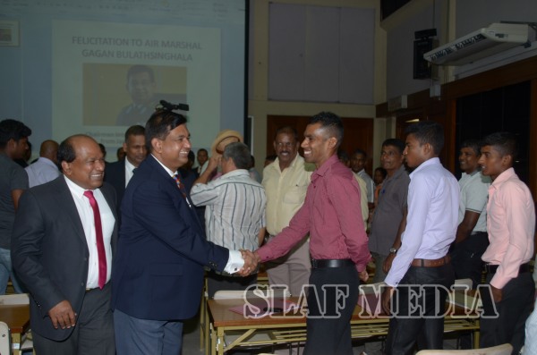 Cycle Federation Felicitates the Commander of the Air Force