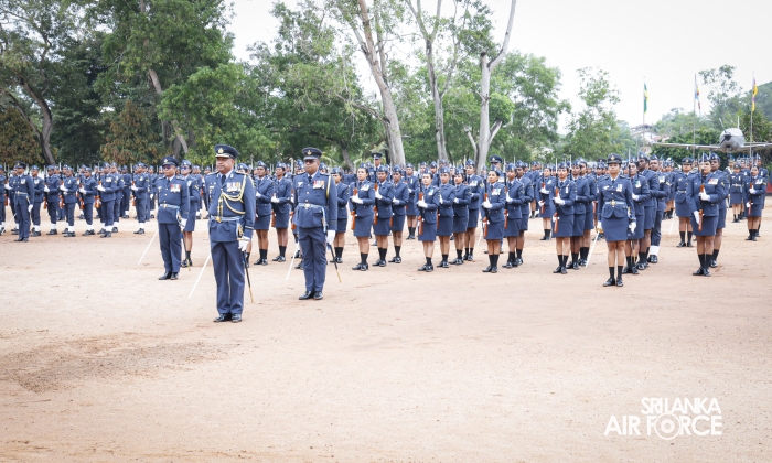 COMMANDER’S INSPECTION AT SLAF TRADE TRAINING SCHOOL EKALA