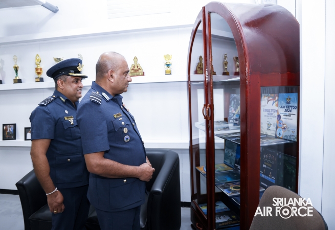 COMMANDER’S INSPECTION AT SLAF TRADE TRAINING SCHOOL EKALA