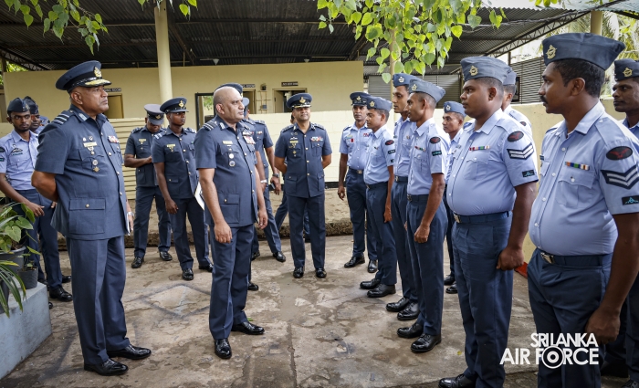 COMMANDER’S INSPECTION AT SLAF TRADE TRAINING SCHOOL EKALA
