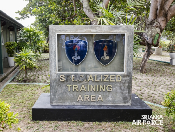 COMMANDER’S INSPECTION AT SLAF TRADE TRAINING SCHOOL EKALA