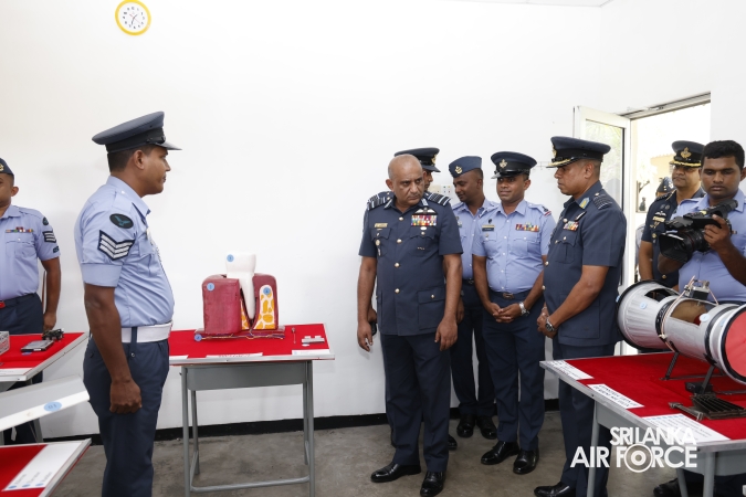 COMMANDER’S INSPECTION AT SLAF TRADE TRAINING SCHOOL EKALA