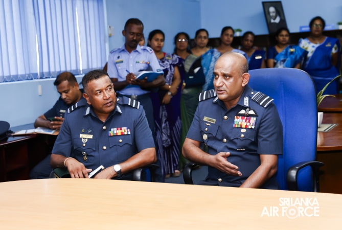 COMMANDER’S INSPECTION AT SLAF TRADE TRAINING SCHOOL EKALA
