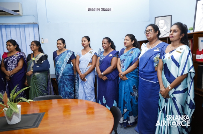 COMMANDER’S INSPECTION AT SLAF TRADE TRAINING SCHOOL EKALA
