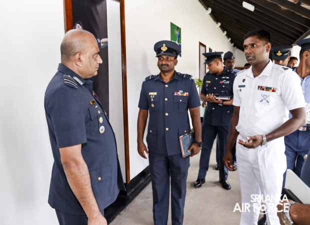 COMMANDER’S INSPECTION AT SLAF TRADE TRAINING SCHOOL EKALA
