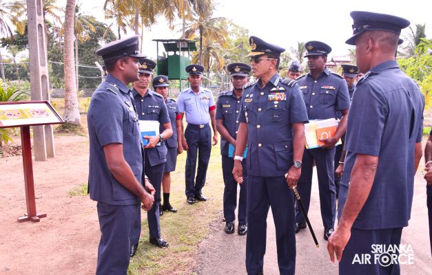 COMMANDER'S INSPECTION OF SLAF STATION KATUKURUNDA