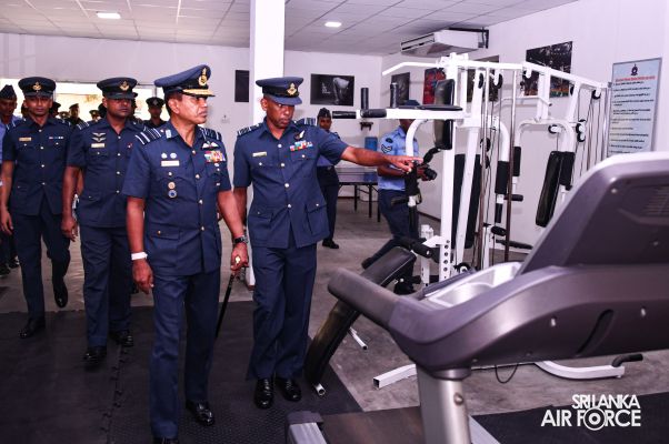 COMMANDER'S INSPECTION OF SLAF STATION KATUKURUNDA
