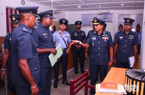COMMANDER'S INSPECTION OF SLAF STATION KATUKURUNDA