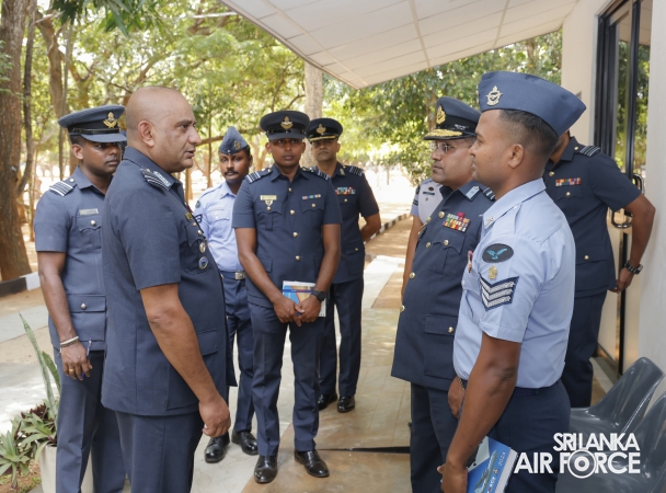COMMANDER’S INSPECTION OF SLAF STATION PALAVI