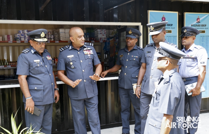 COMMANDER’S INSPECTION OF SLAF STATION PALAVI
